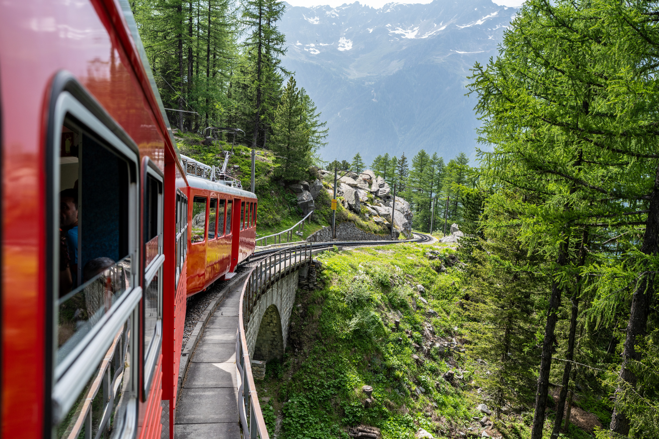 One-way train ticket (Chamonix->Montenvers) OR Montenvers -> Chamonix)